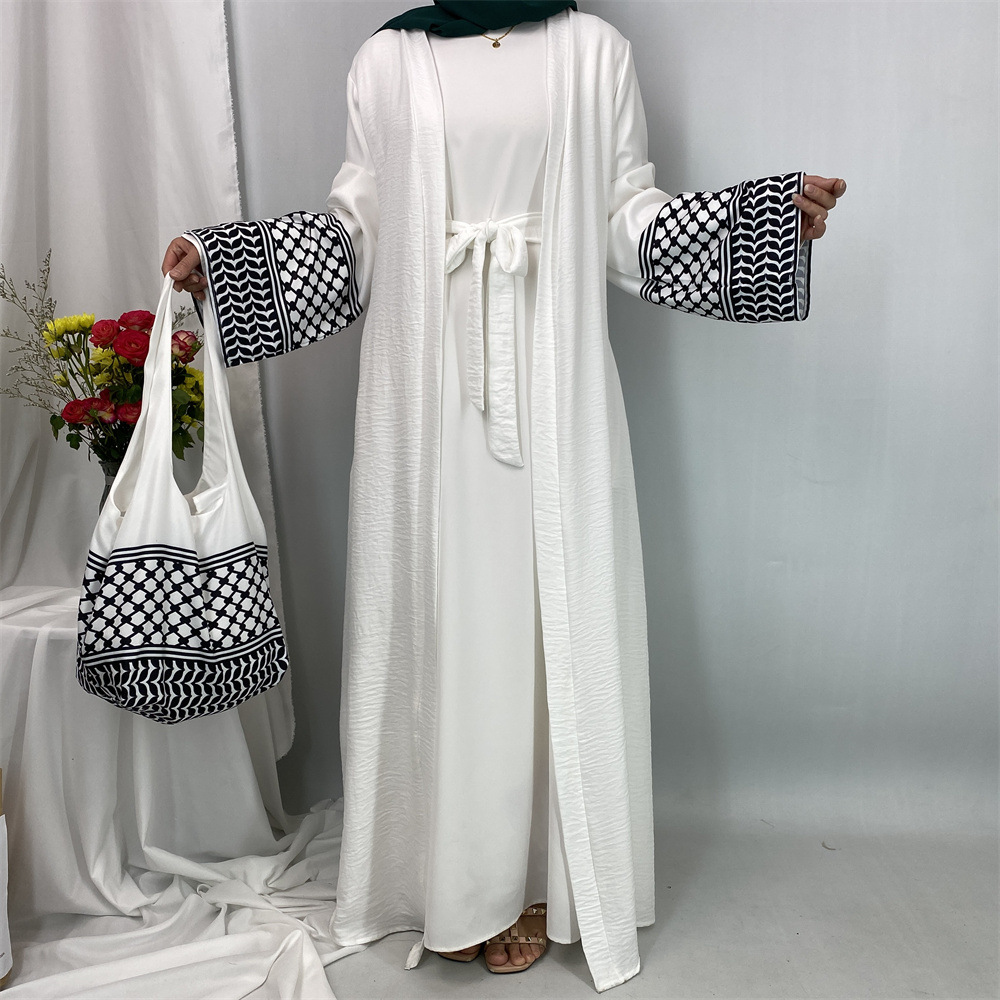 Luxury Bags In Dubai - 2025 رمضان كوفية عباية كيمونو مطرزة
