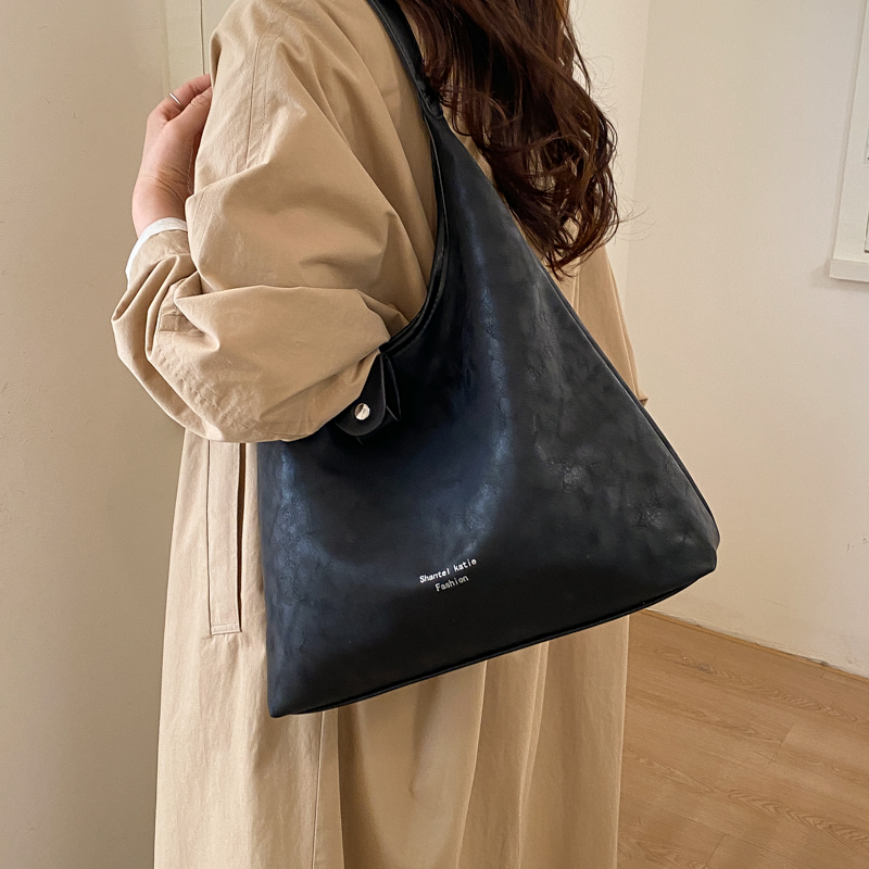 Luxury Bags Quiet - حقيبة هوبو نسائية من الجلد الصناعي،
