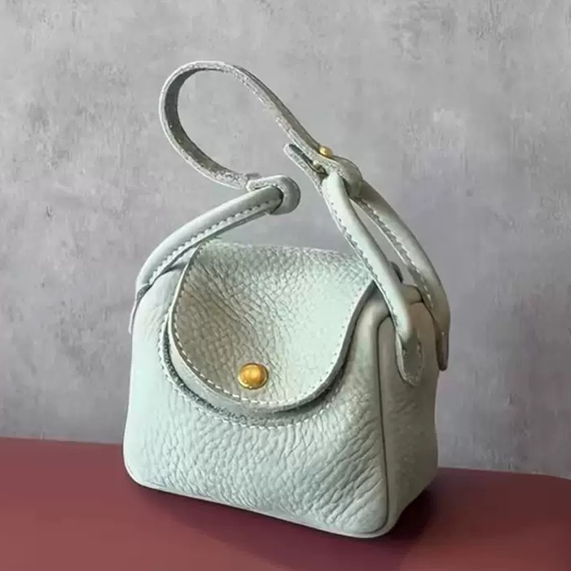 Luxury Bags Of 2026 - حقائب يد صغيرة لطيفة على الموضة