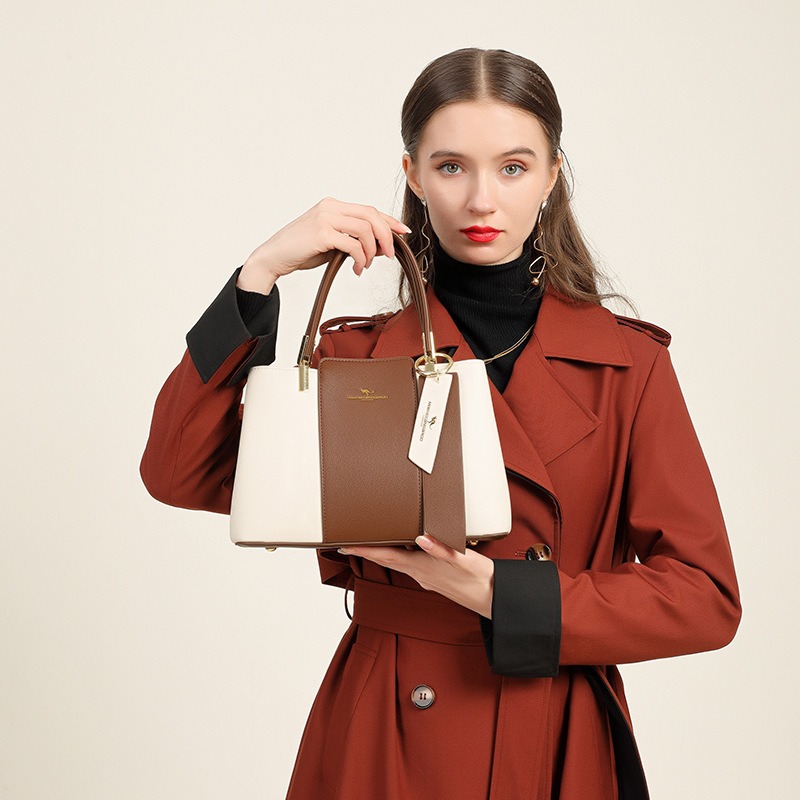حقيبة يد نسائية من الجلد الأصل - مراجعة Luxury Bags Quiet وسعره