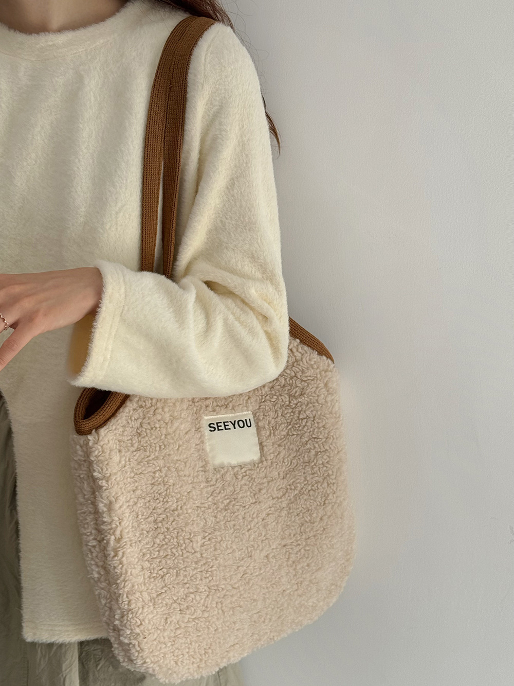 حقيبة يد نسائية فاخرة جديدة لع - مراجعة Luxury Bags Of 2026 وسعره