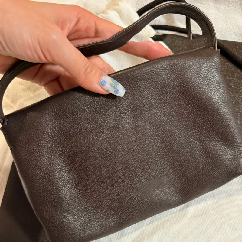 حقائب يد صغيرة من الجلد الطبيع - مراجعة Luxury Bags Of 2026 وسعره