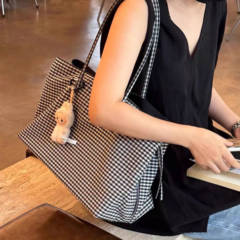 حقائب يد شبكية كورية غير رسمية - مراجعة Luxury Bags Of 2026 وسعره