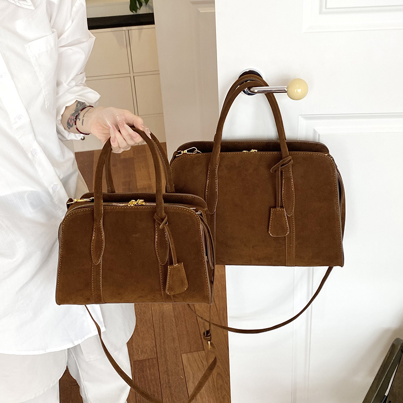 حقيبة يد عصرية كبيرة السعة، حق - مراجعة Xl Luxury Bags وسعره