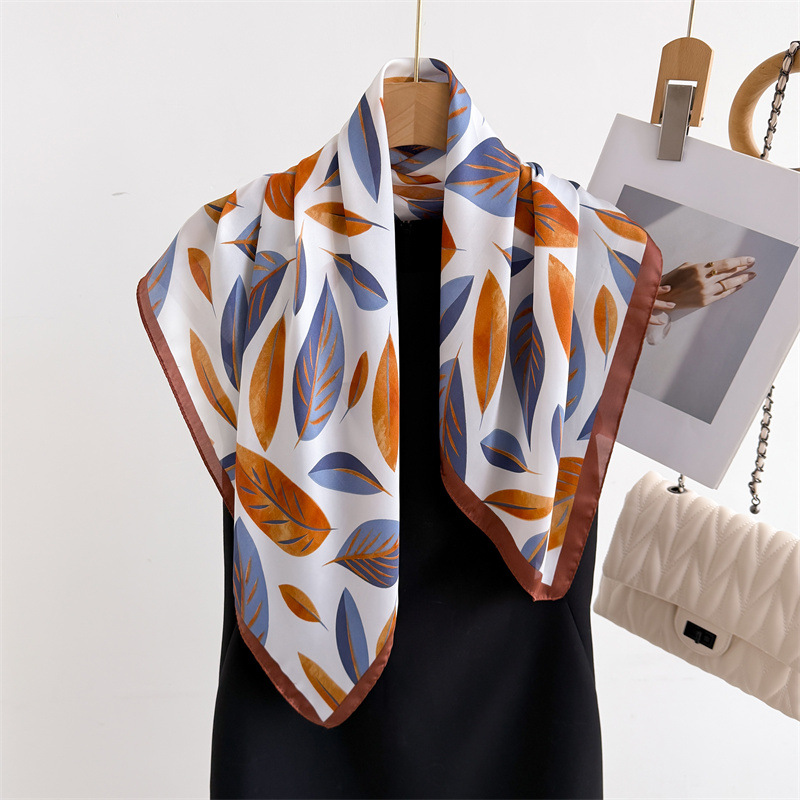 العلامة التجارية الفاخرة طباعة - مراجعة Luxury Bags Brands وسعره